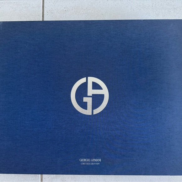Limited Edition Giorgio Armani Corporate Office Exclusive GIORGIO